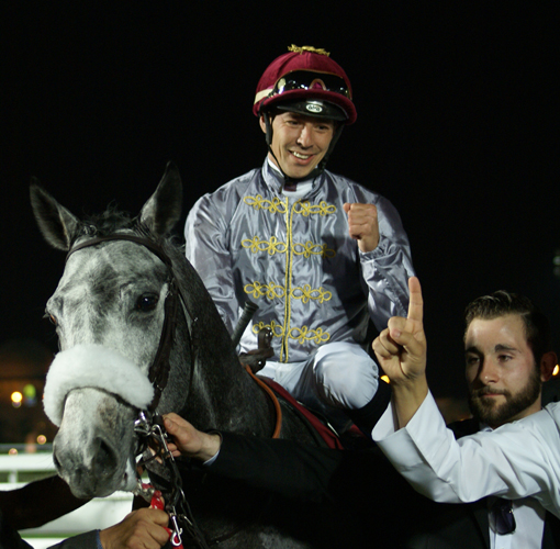Al Mourtazez z dżokejem Julienem Augé (Al Shaqab Racing), fot. Monika Luft