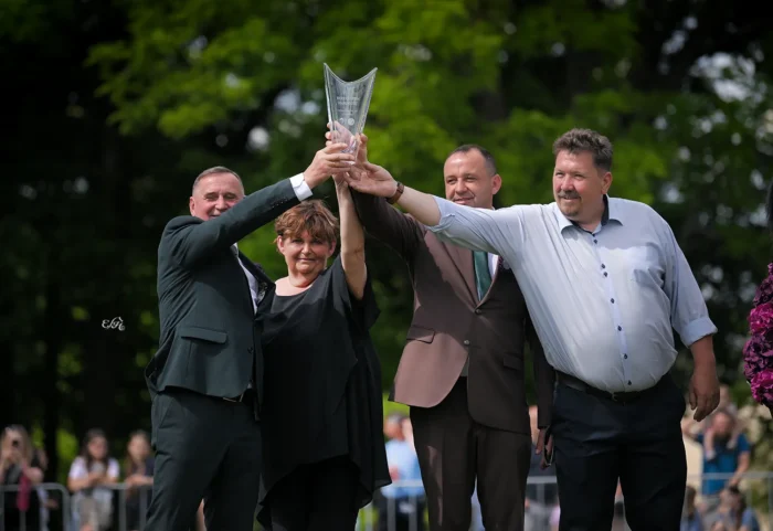 Gratulacje dla Białeczki! – Fot. Ewa Imielska-Hebda